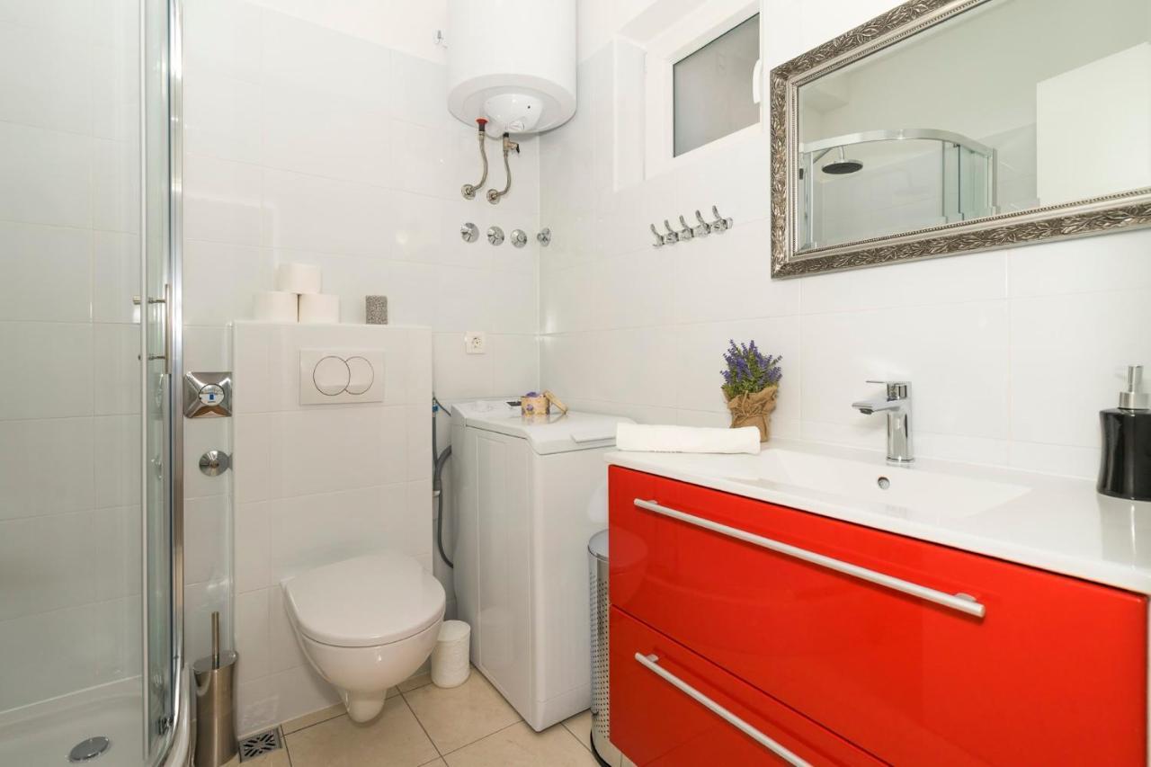 Apartment Dinka With Terrace 스플리트 외부 사진