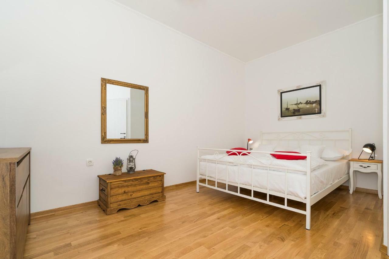 Apartment Dinka With Terrace 스플리트 외부 사진