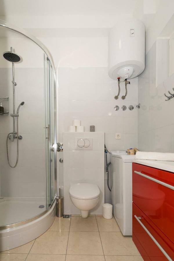 Apartment Dinka With Terrace 스플리트 외부 사진